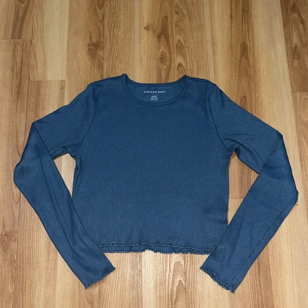 Blue Ribbed Crop Long Sleeve Top